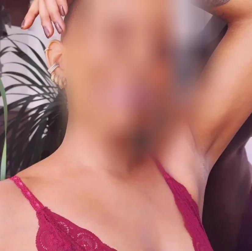 Birgit, 24