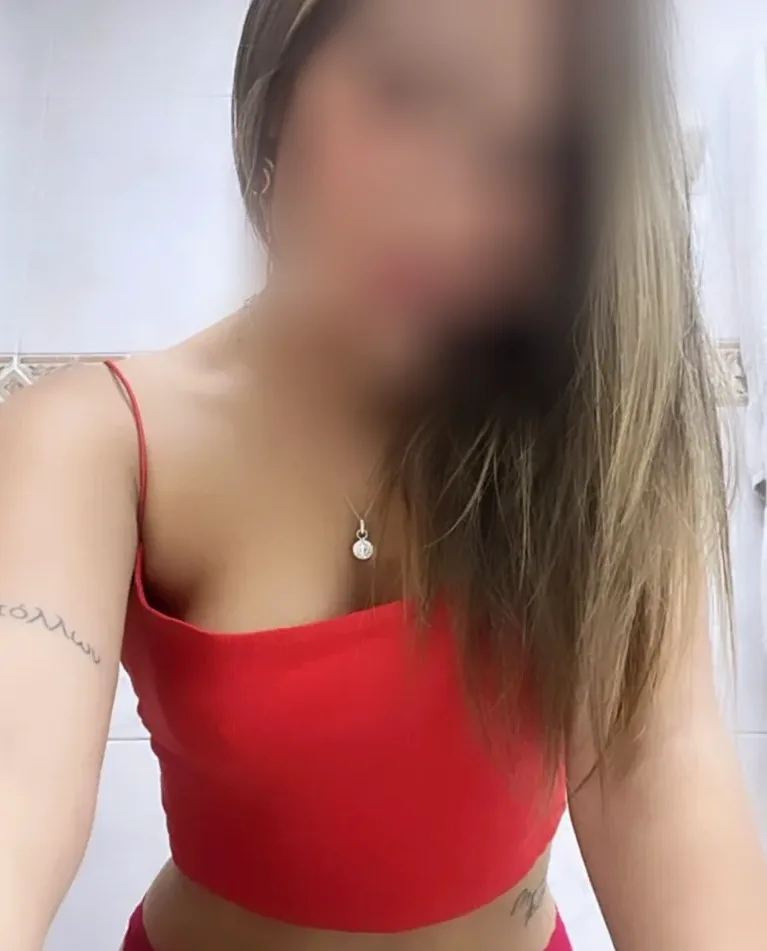 Birgit, 28